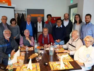 Bolivian guests report from their homeland in Neuwied — pages 3